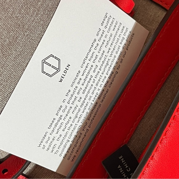 Welden Red Crossbody Bag with Geometric Design - Picture 8 of 9